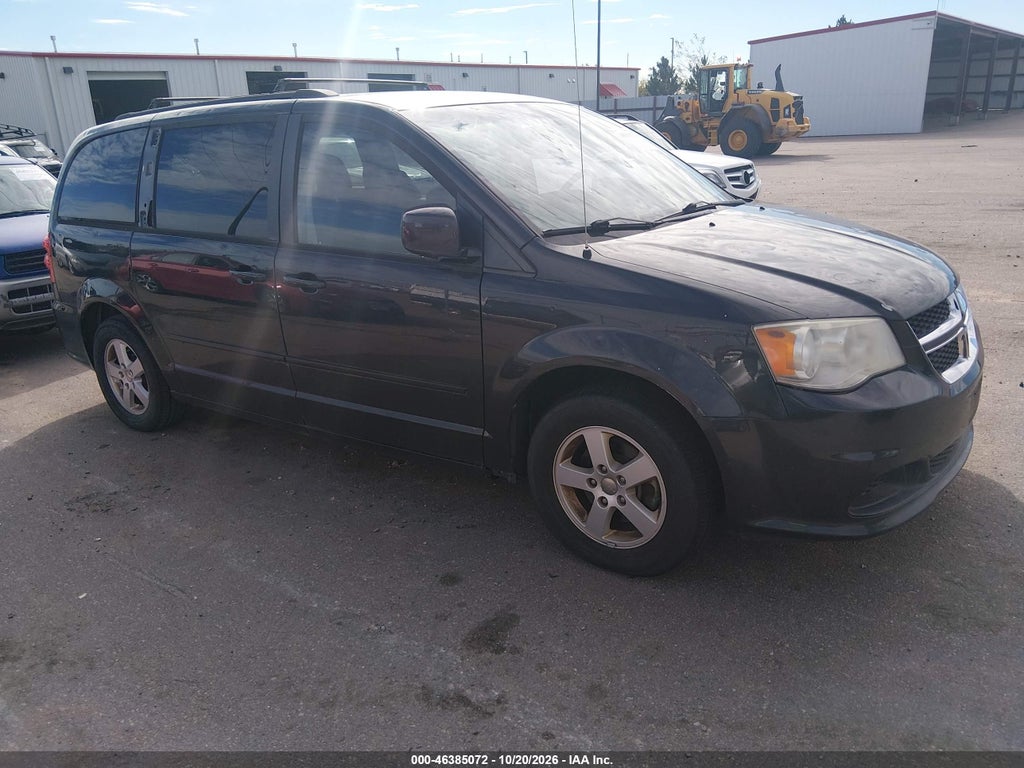 2012 Dodge Grand Caravan SXT photo 1