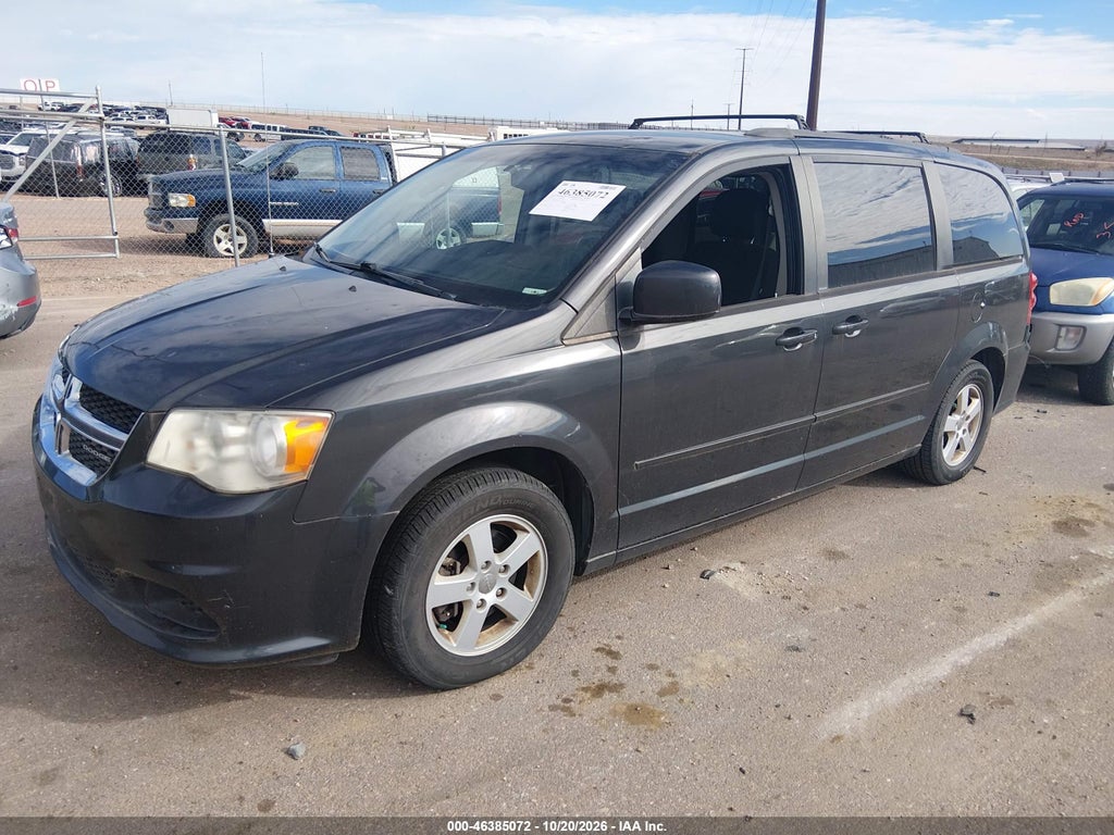 2012 Dodge Grand Caravan SXT photo 2