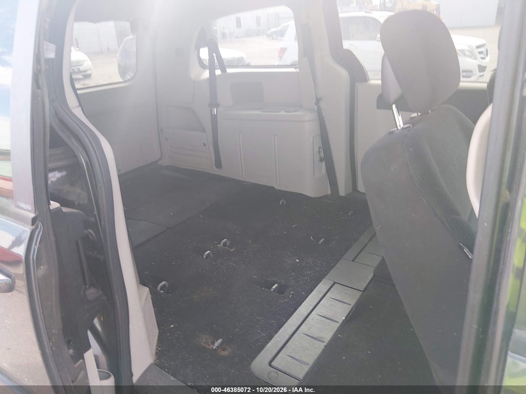 2012 Dodge Grand Caravan SXT photo 8