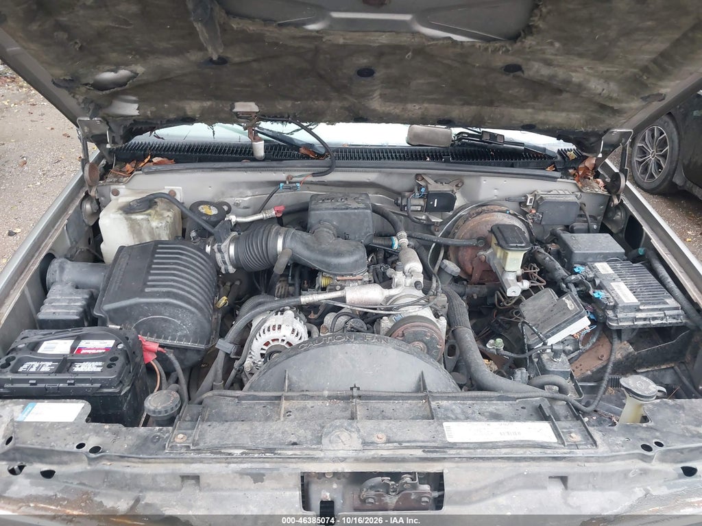 1998 Chevrolet C1500 Fleetside photo 10