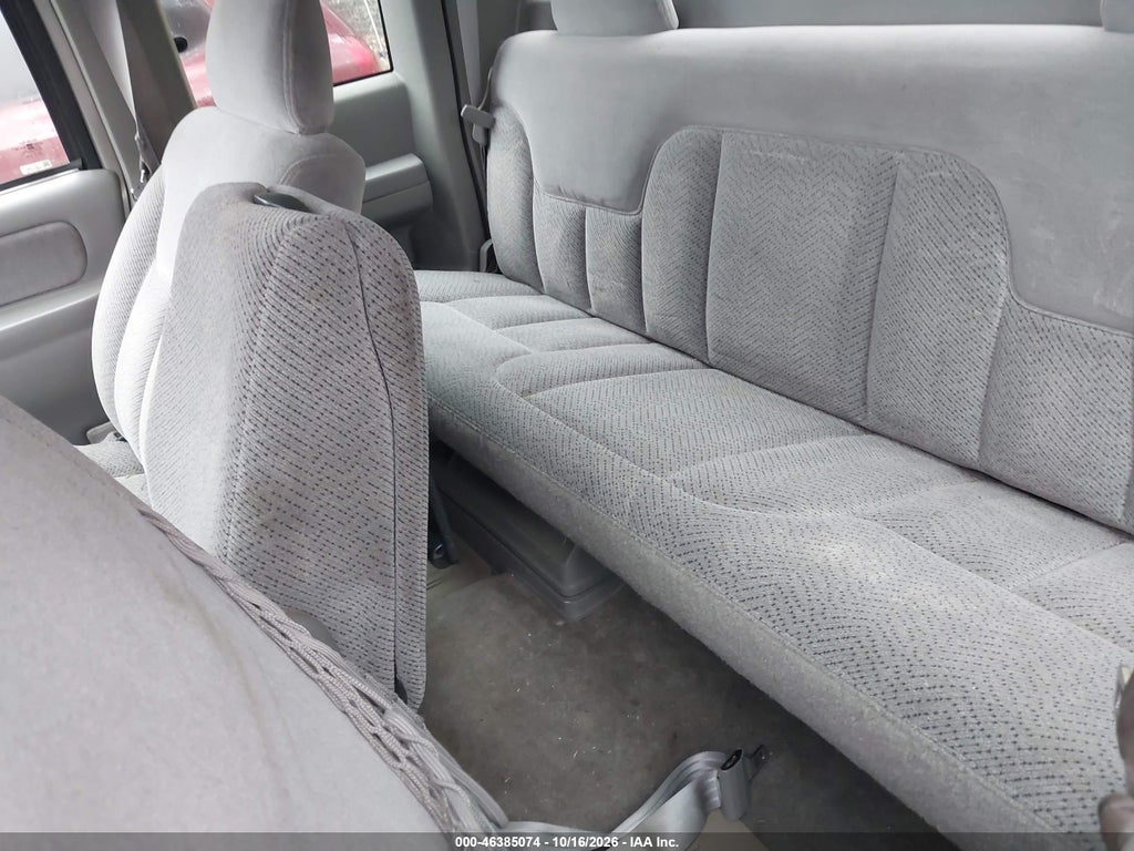 1998 Chevrolet C1500 Fleetside photo 8