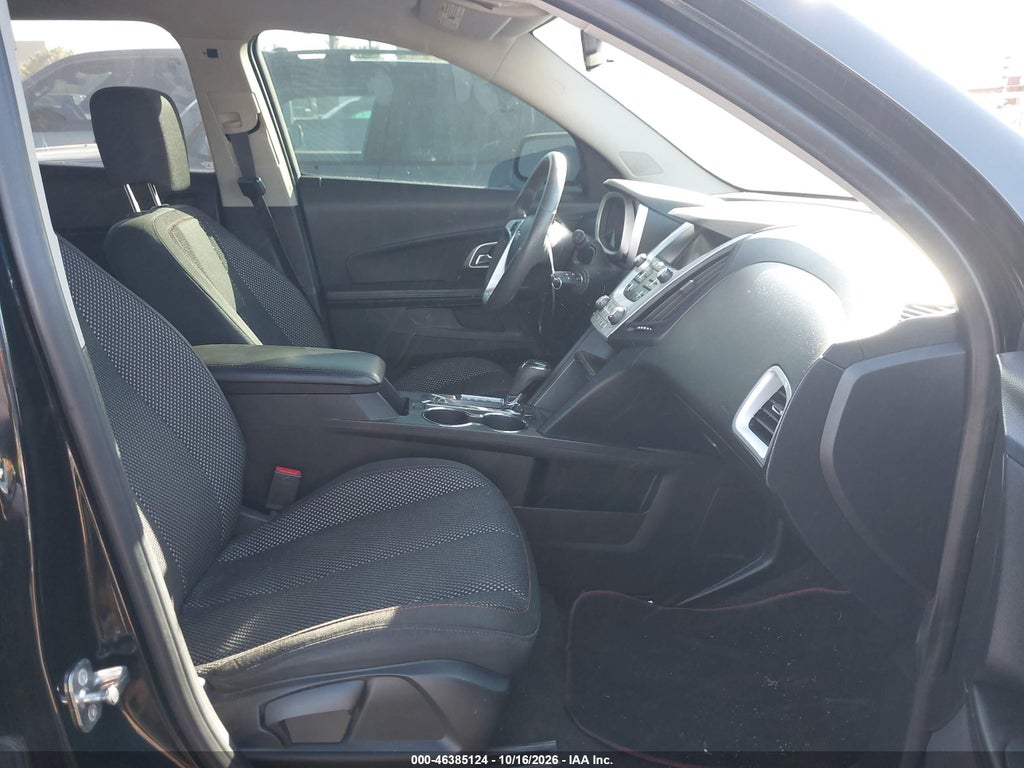 2016 Chevrolet Equinox LT photo 5