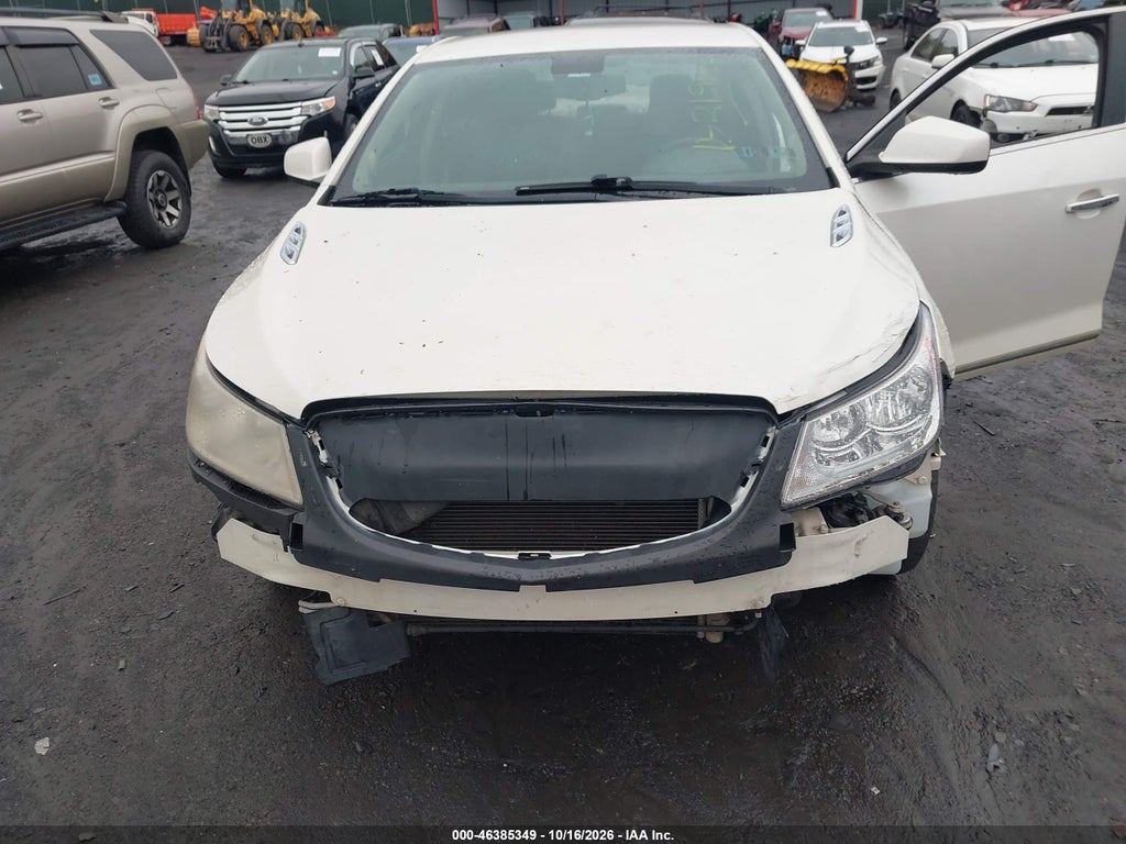2011 Buick Lacrosse CX photo 6