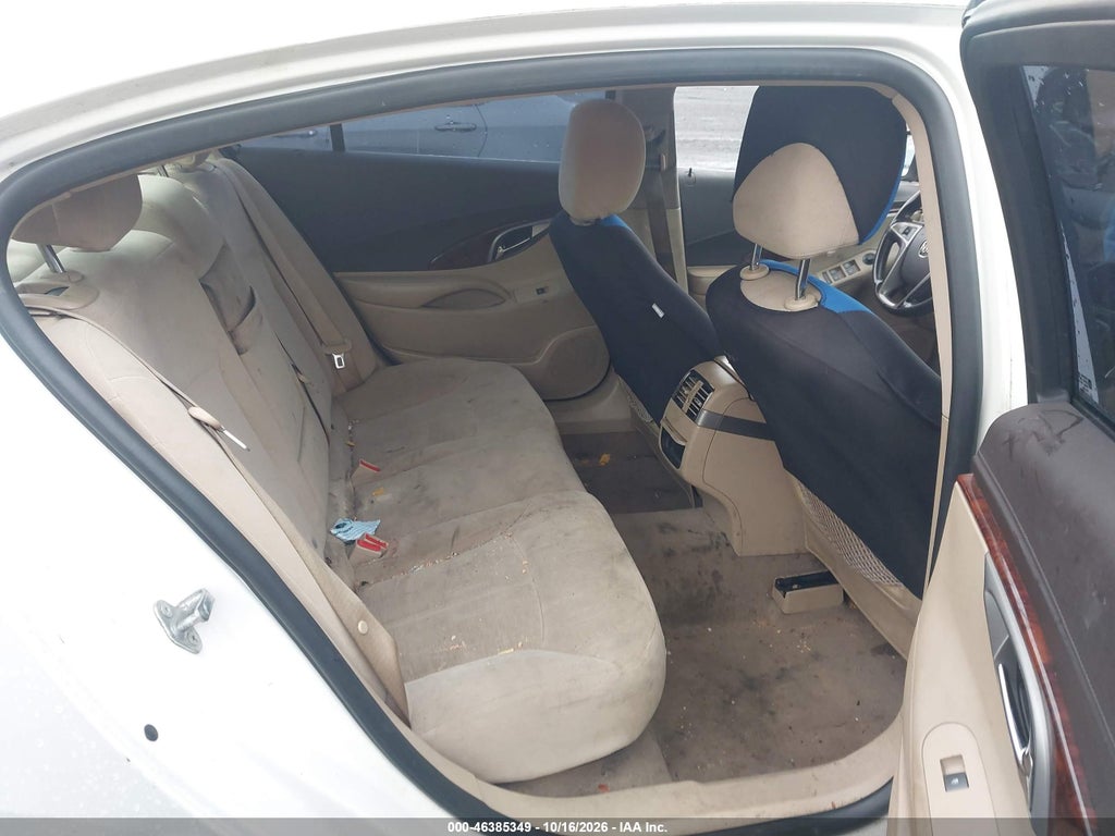 2011 Buick Lacrosse CX photo 8