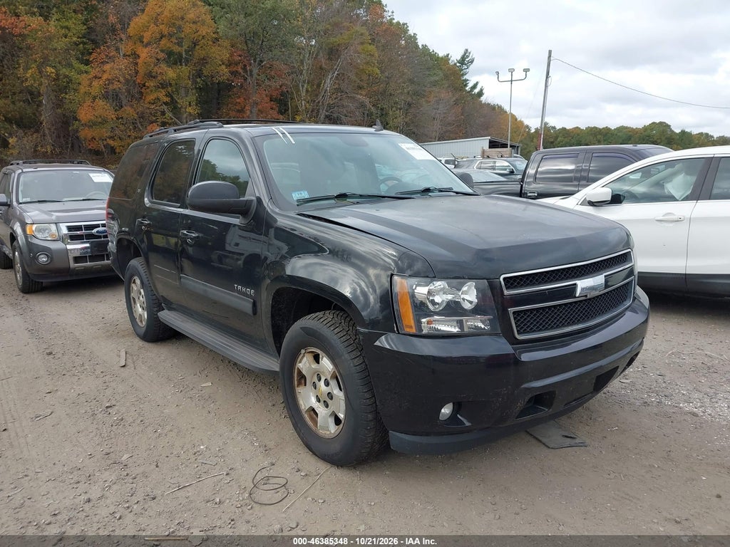 2013 Chevrolet Tahoe LT photo 1