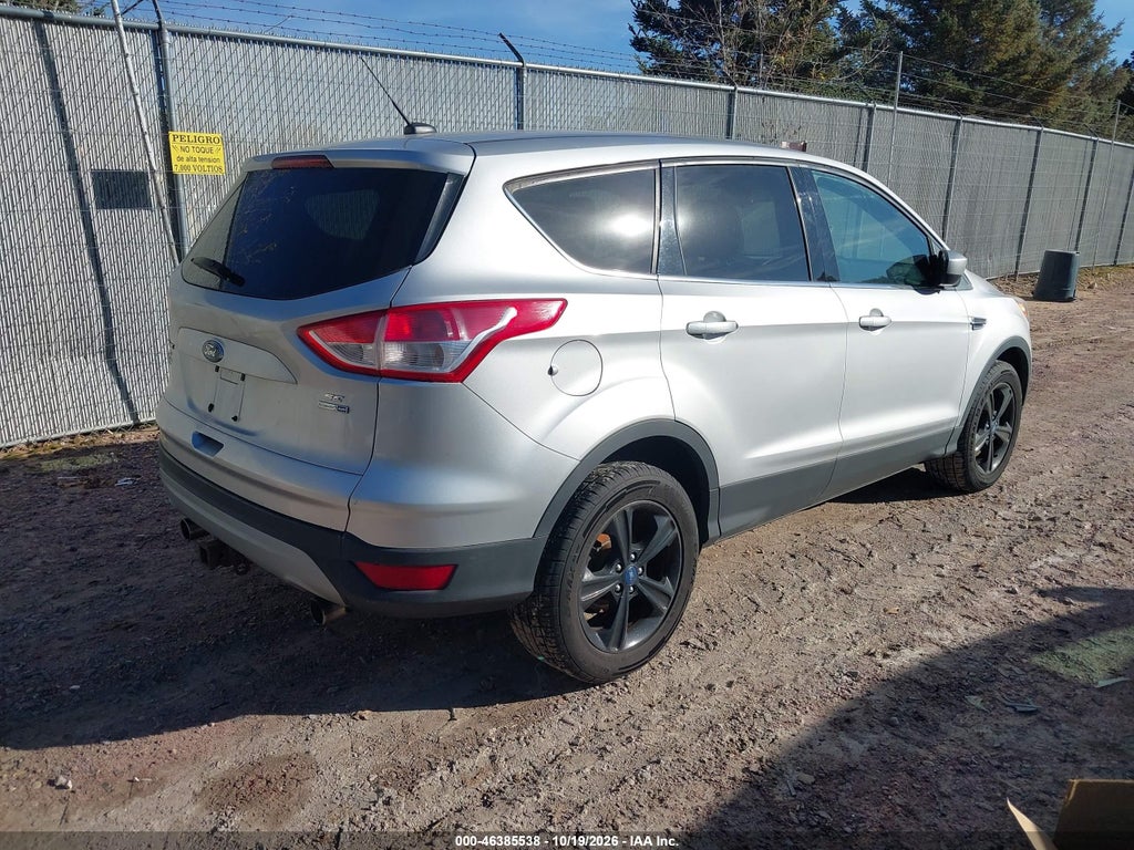 2013 Ford Escape SE photo 4