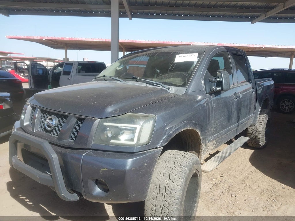 2011 Nissan Titan PRO-4X photo 2