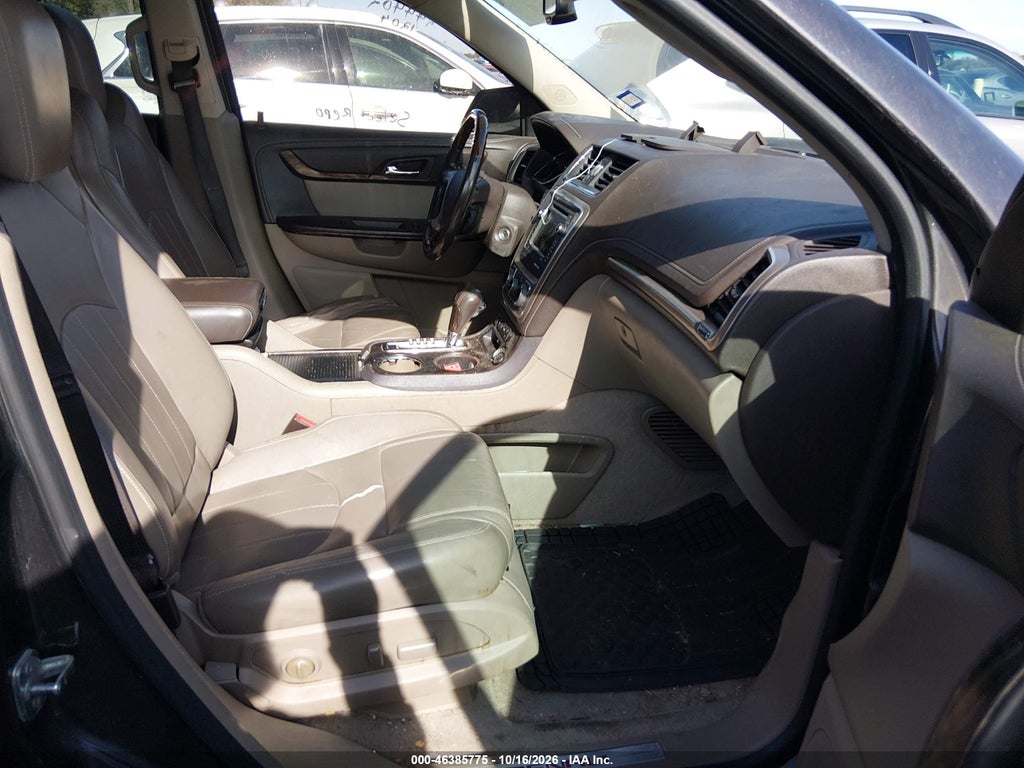 2013 GMC Acadia Denali photo 5