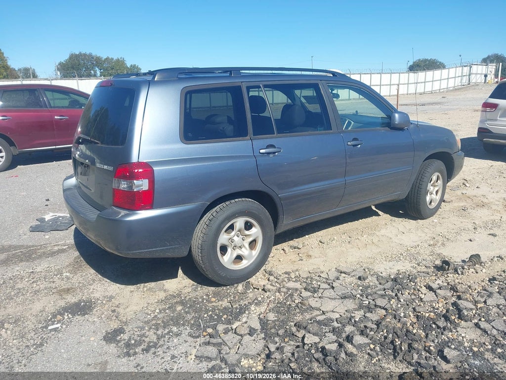 2005 Toyota Highlander photo 4