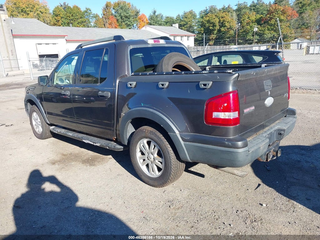 2007 Ford Explorer Sport Trac XLT photo 3