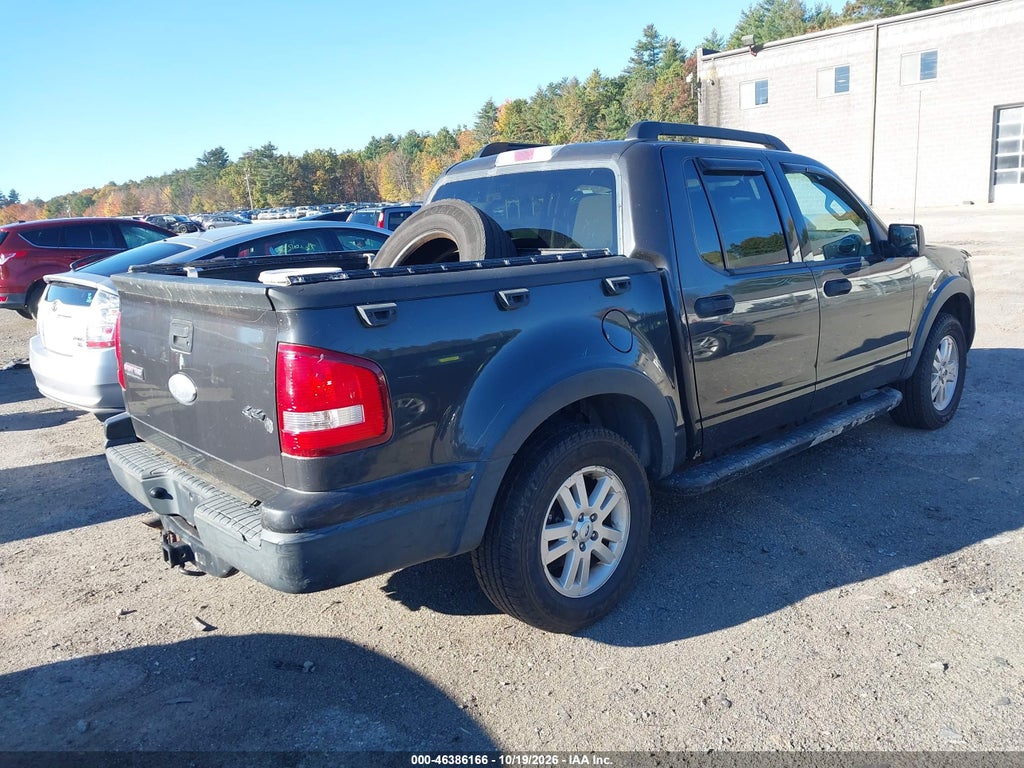 2007 Ford Explorer Sport Trac XLT photo 4