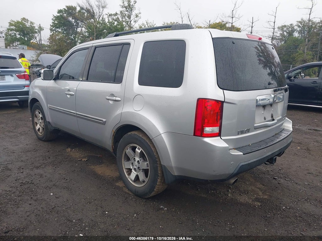 2011 Honda Pilot Touring photo 3