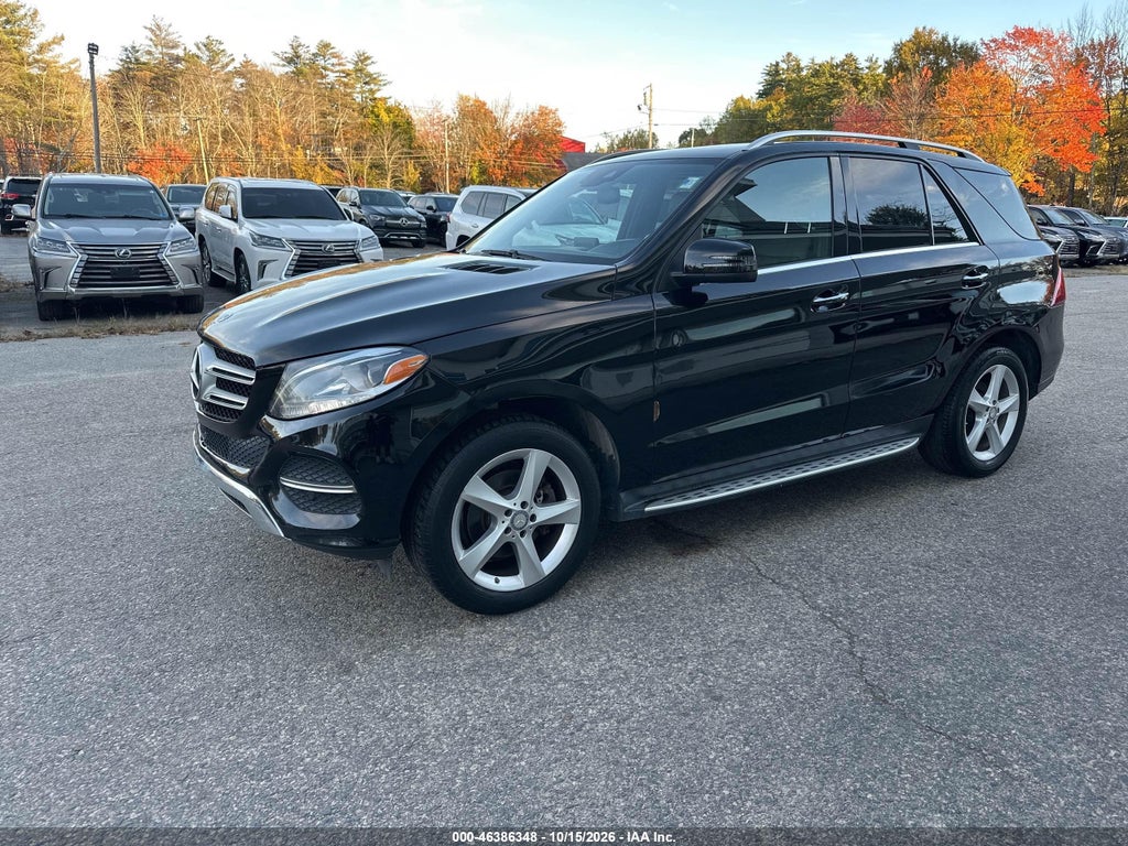 2017 Mercedes-Benz GLE 350 4MATIC photo 2