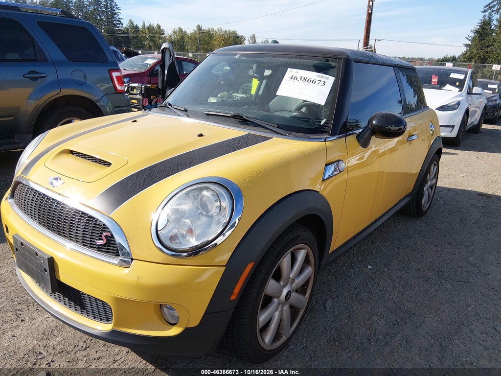 2007 Mini Cooper S photo 2