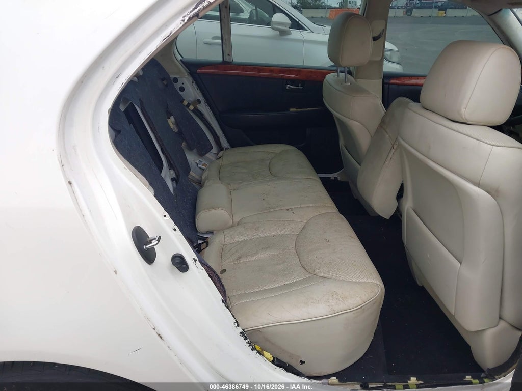 2004 Lexus LS 430 photo 8