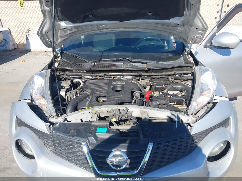 2014 Nissan Juke SV photo 10