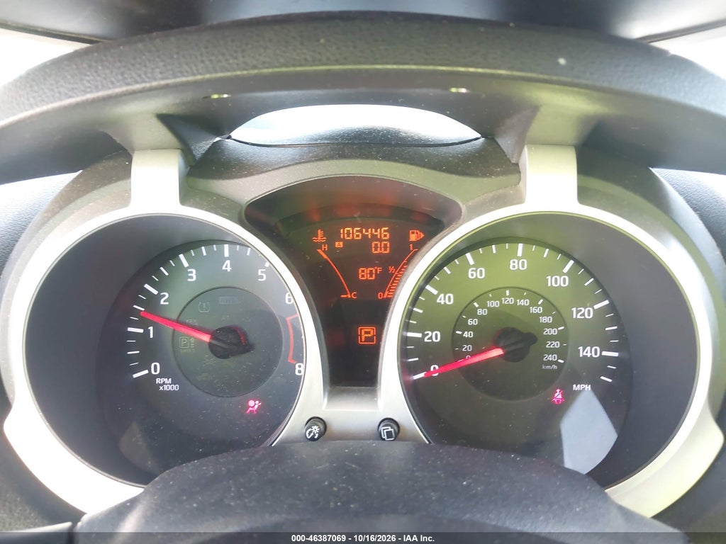 2014 Nissan Juke SV photo 7