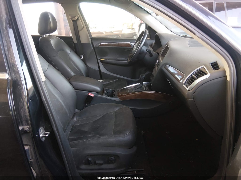 2012 Audi Q5 2.0T Premium photo 5