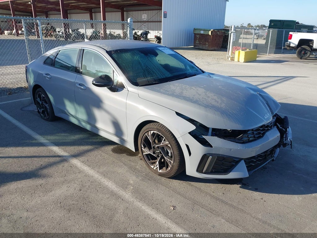 KIA K5 2026