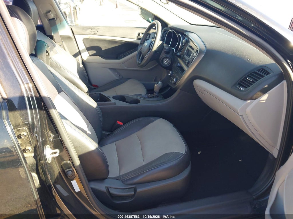 2013 Kia Optima LX photo 5