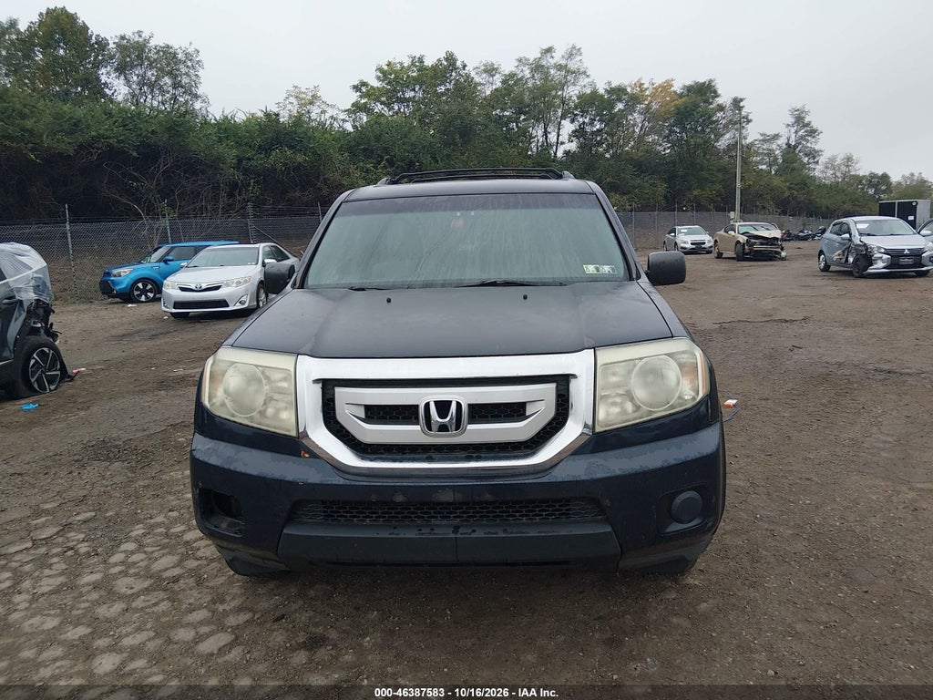 2010 Honda Pilot LX photo 6
