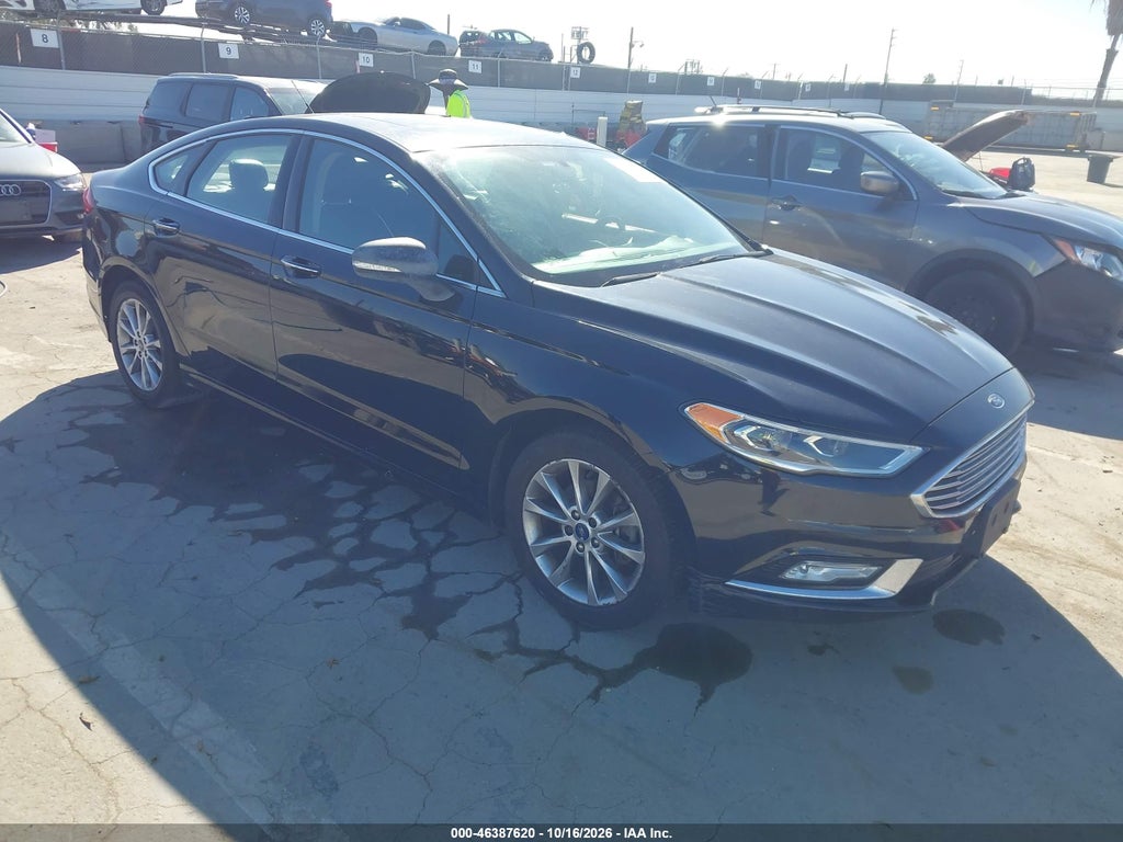 2017 Ford Fusion SE photo 1