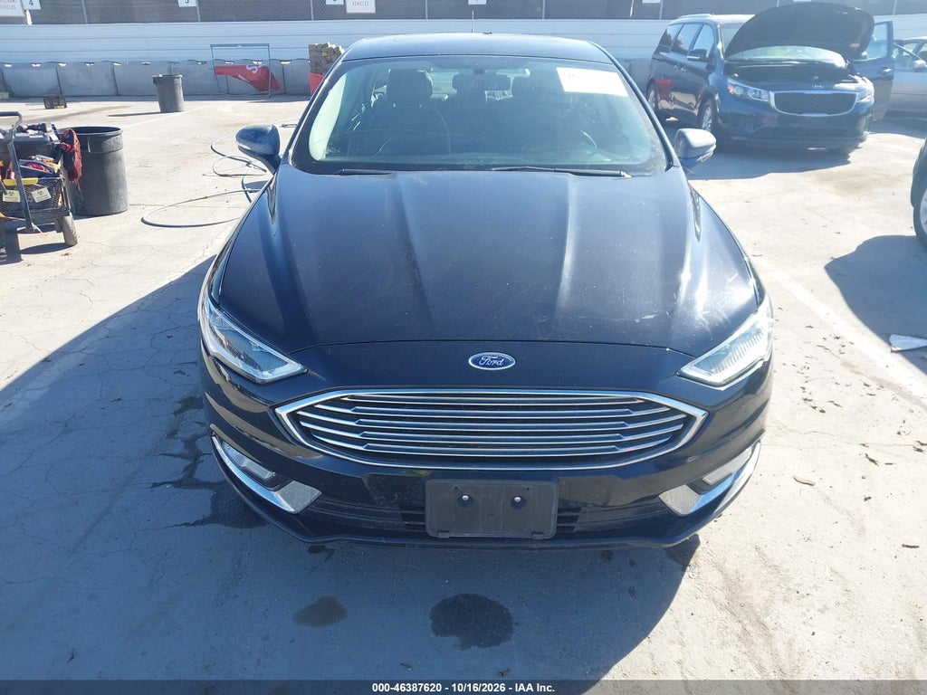 2017 Ford Fusion SE photo 6
