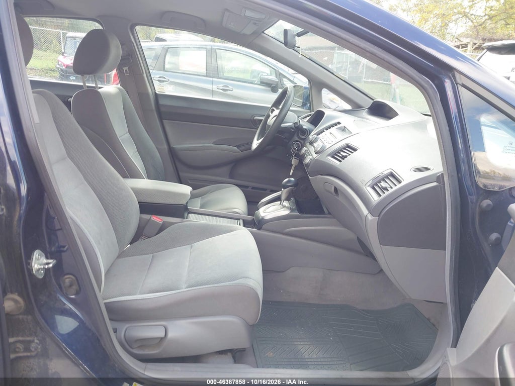 2009 Honda Civic LX photo 5