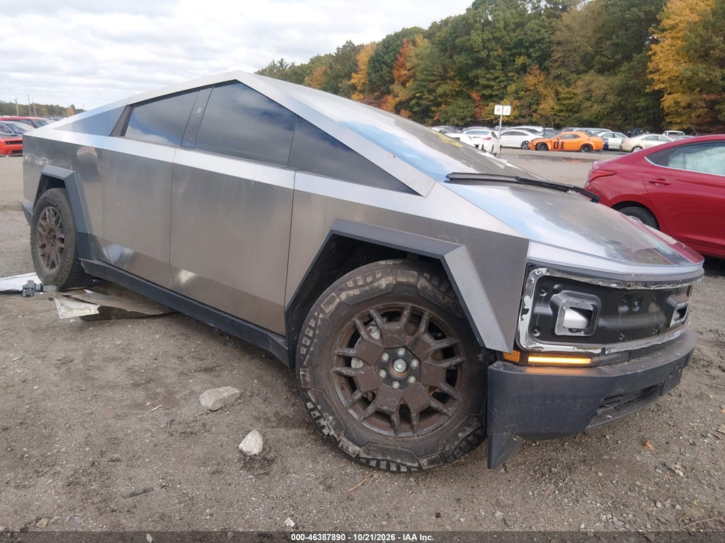 TESLA CYBERTRUCK 2024