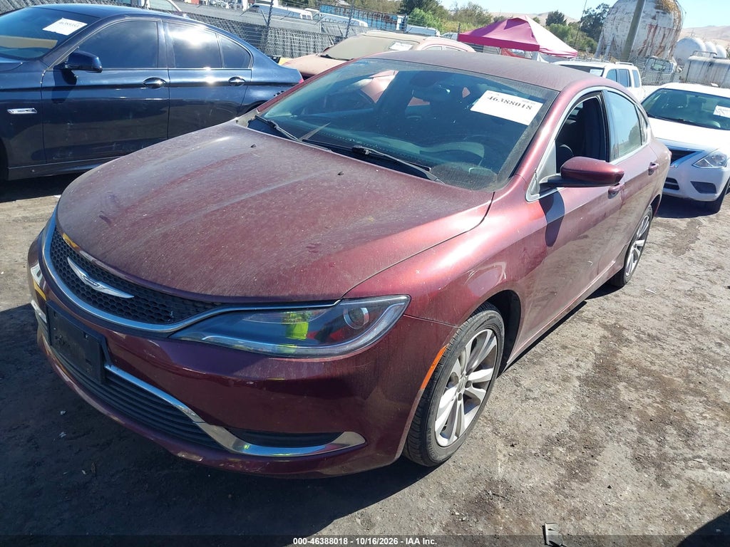 2015 Chrysler 200 Limited photo 2