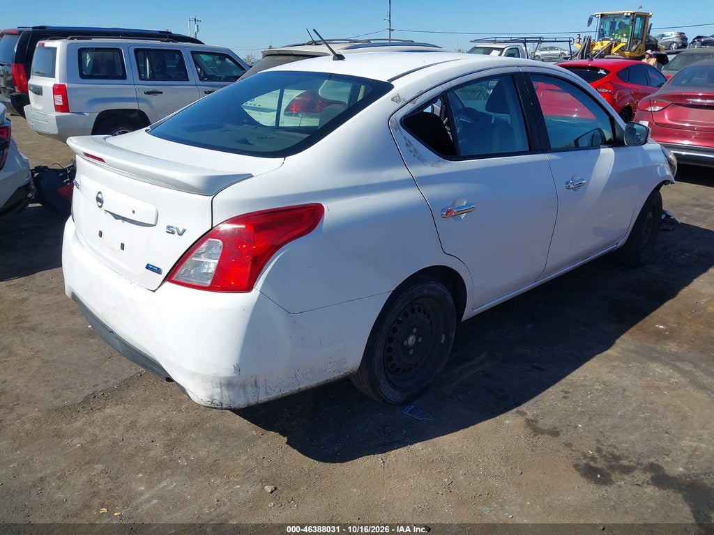 2016 Nissan Versa 1.6 S/1.6 S+/1.6 SL/1.6 SV photo 4