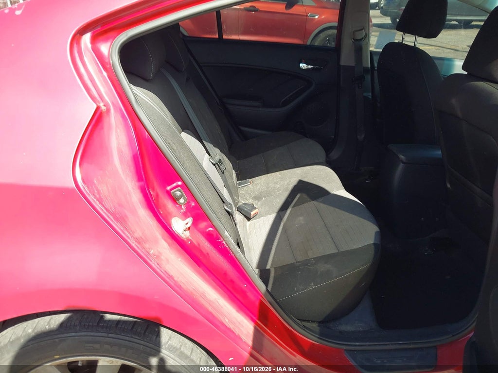 2015 Kia Forte EX photo 8