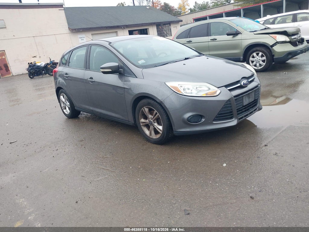 2013 Ford Focus SE photo 1