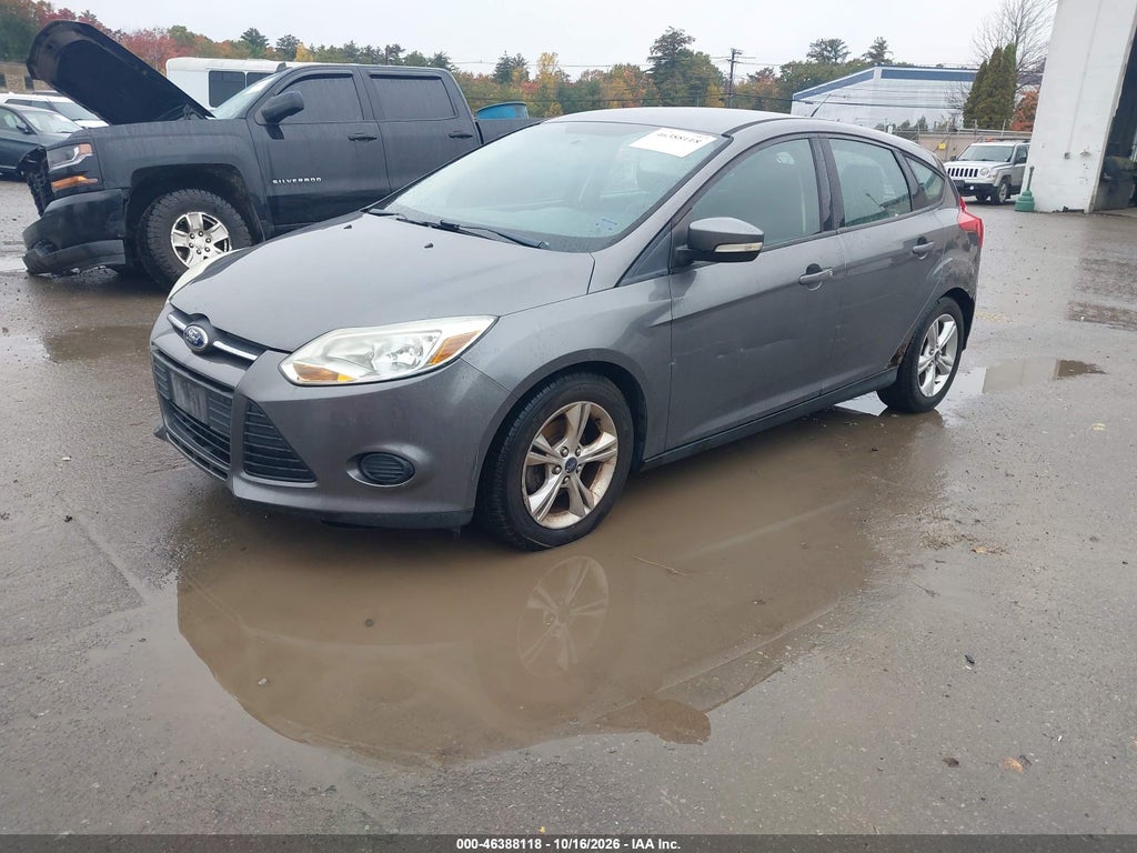 2013 Ford Focus SE photo 2