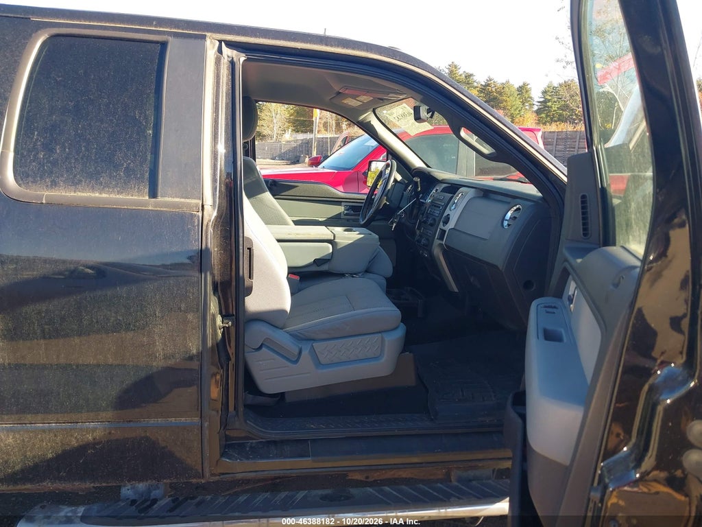 2011 Ford F-150 XLT photo 5
