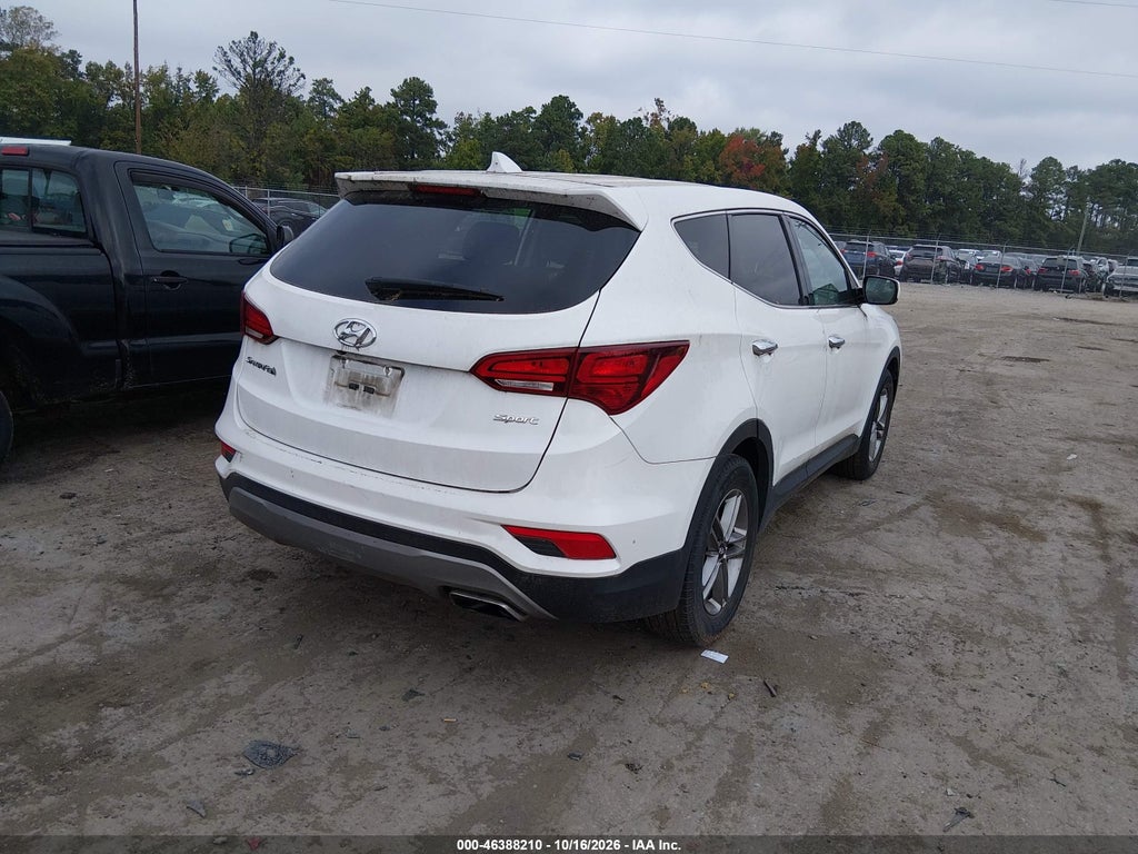 2017 Hyundai Santa FE Sport 2.4L photo 4