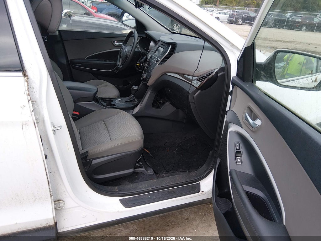 2017 Hyundai Santa FE Sport 2.4L photo 5