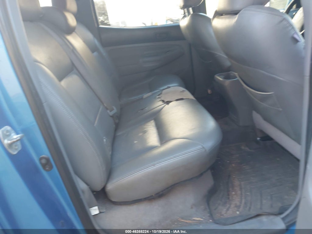 2011 Toyota Tacoma Base V6 photo 8
