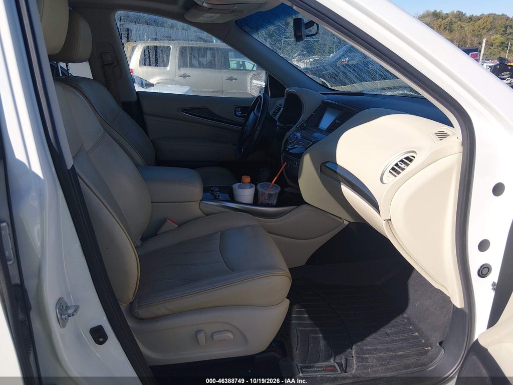 2015 Infiniti QX60 photo 5