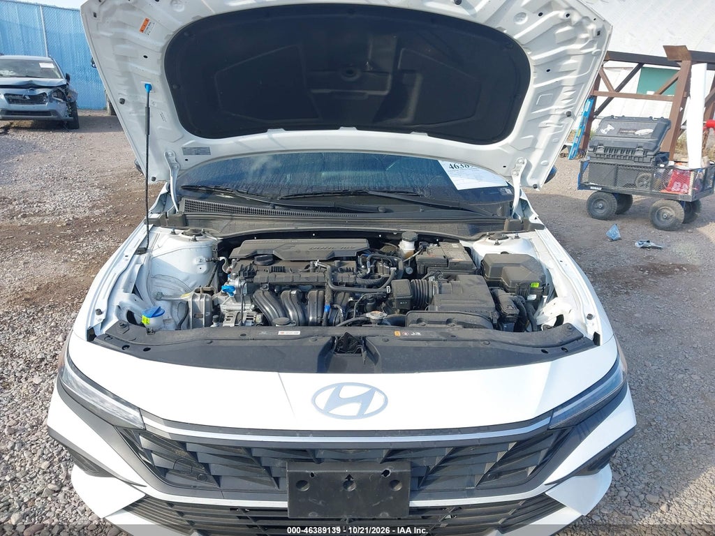 2026 Hyundai Elantra SEL Sport photo 10