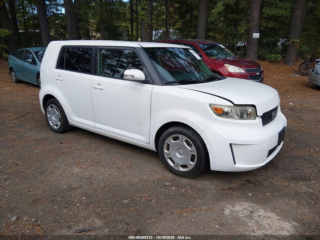 2009 Scion XB photo 1