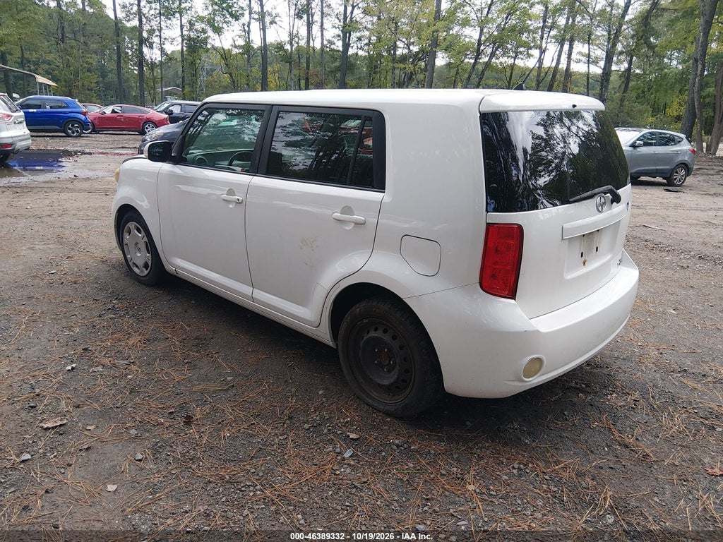2009 Scion XB photo 3