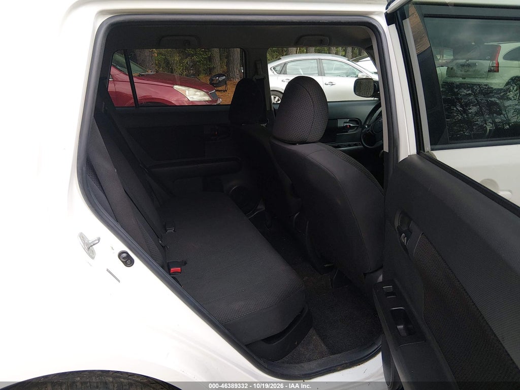 2009 Scion XB photo 8