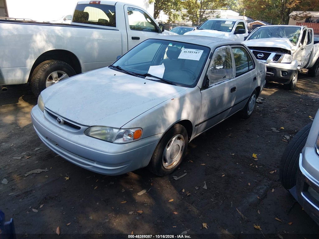 1999 Toyota Corolla CE photo 2