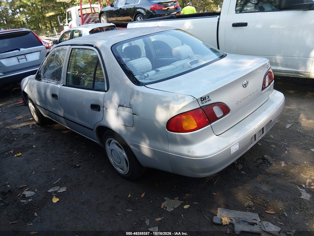 1999 Toyota Corolla CE photo 3