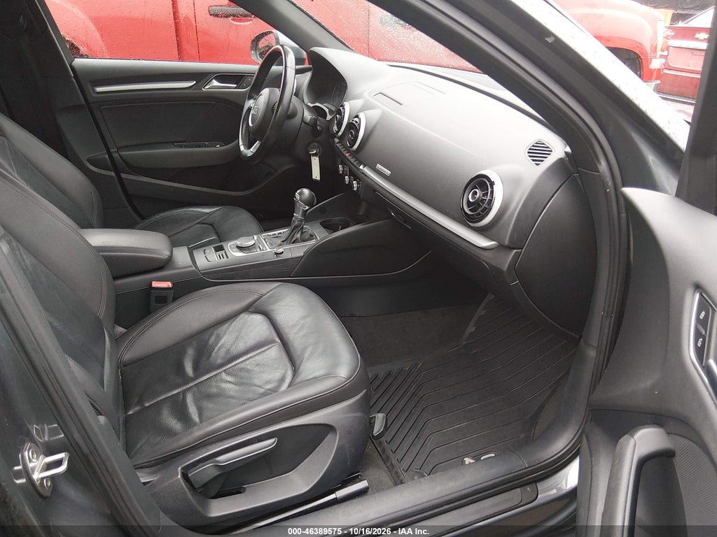 2016 Audi A3 2.0T Premium photo 5