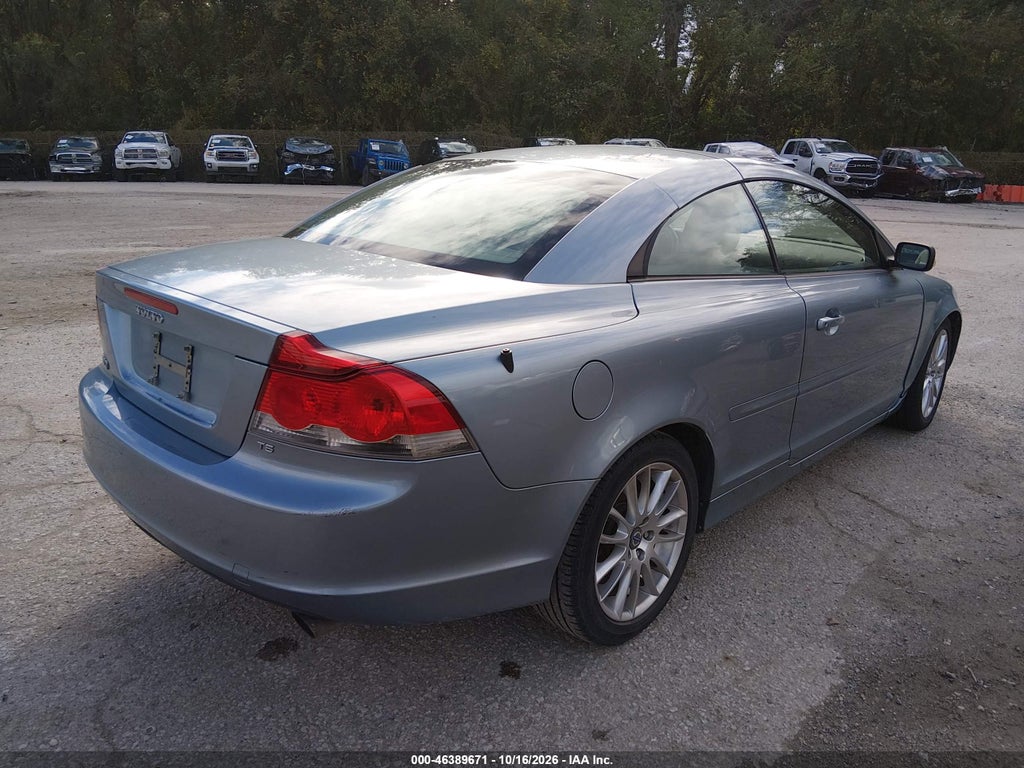 2007 Volvo C70 T5 photo 4