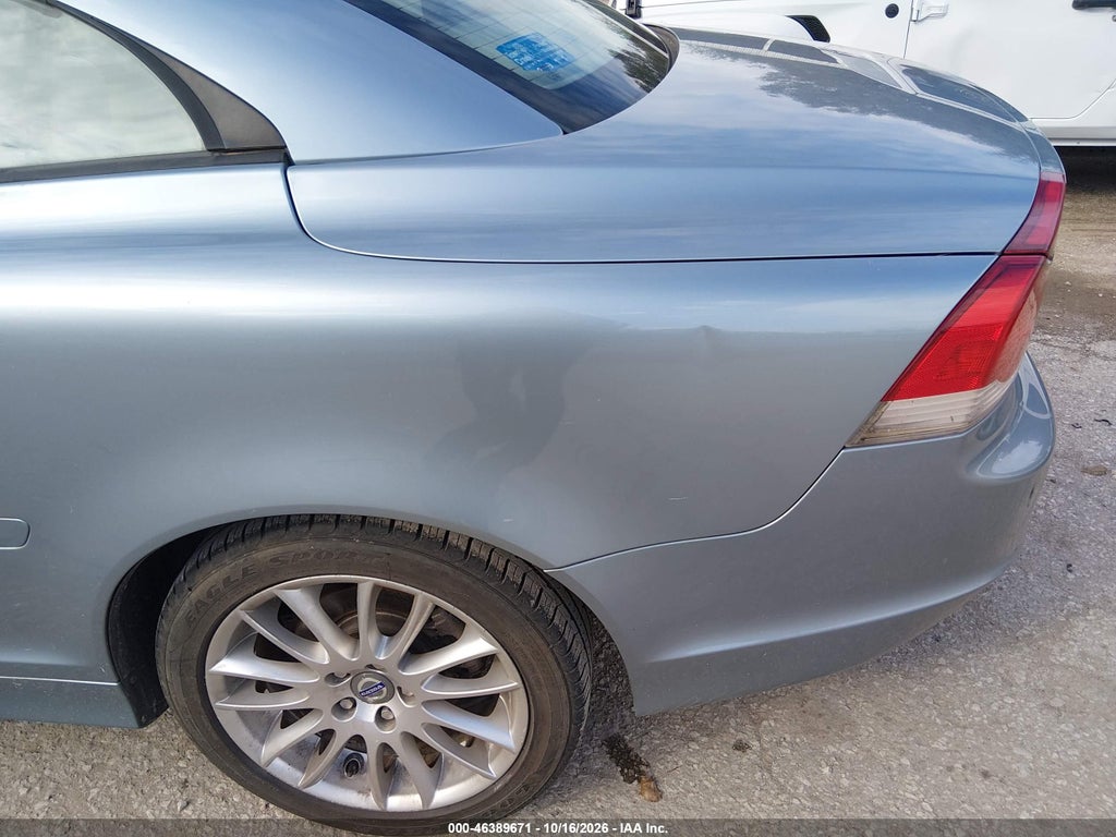 2007 Volvo C70 T5 photo 6