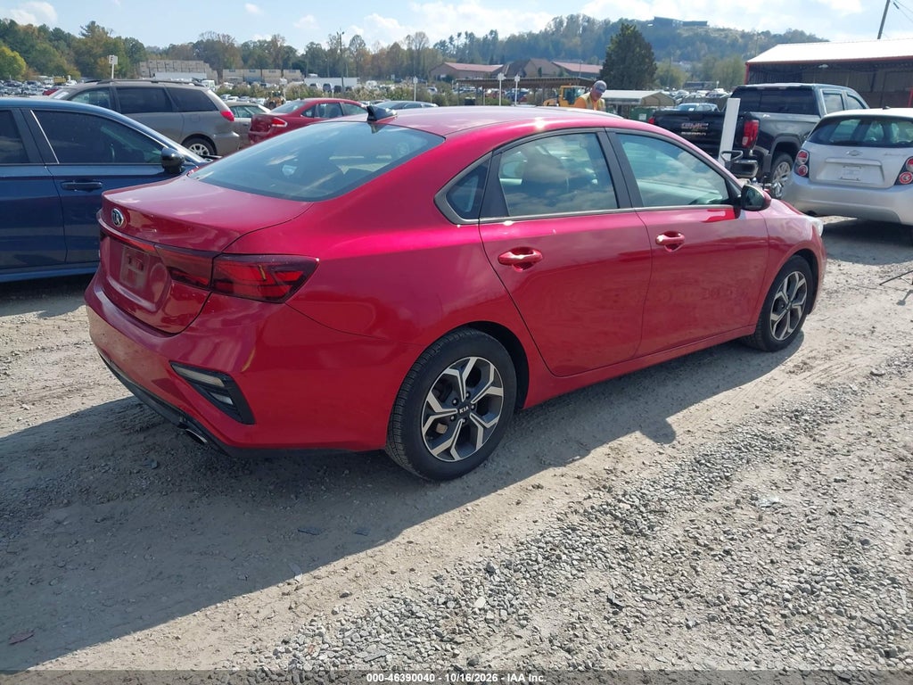 2019 Kia Forte LXS photo 4
