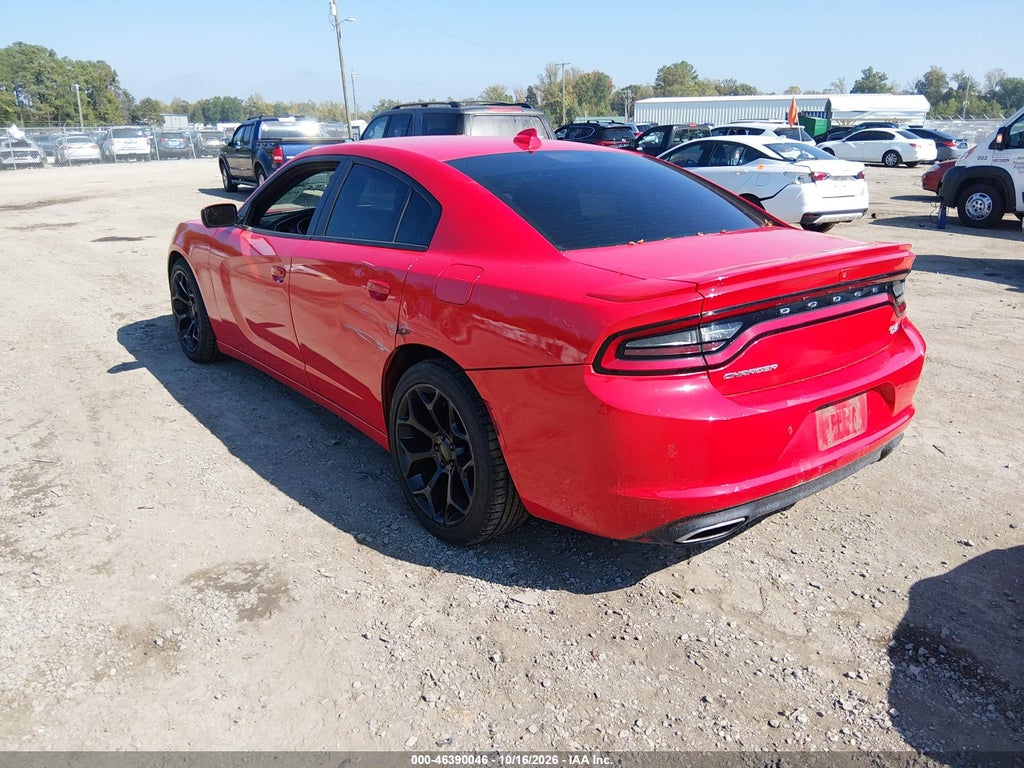 2018 Dodge Charger R/T RWD photo 3